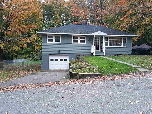 3rd image of 907 Sunrise Ave