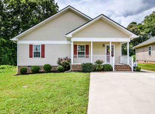 632 Ruddy Creek Cir, Greer, SC 29651