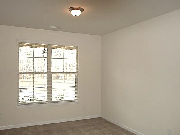 307 Victoria Heights Dr — Photo 7