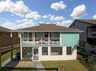 264 Barracuda St, Bayou Vista, TX 77563