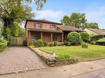 151 Thomas Powell Boulevard, Farmingdale, NY, 11735