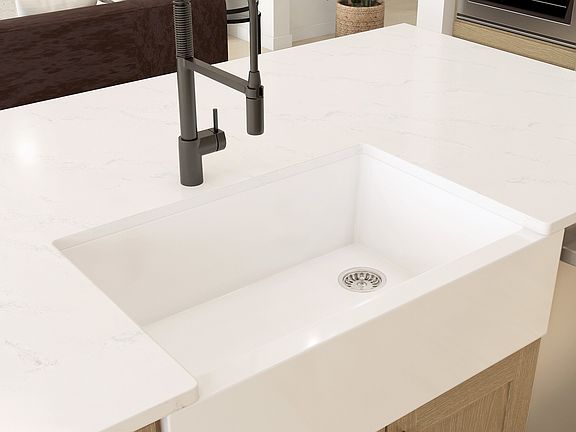 White apron front sink