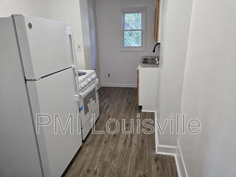 4018 Vermont Ave #2