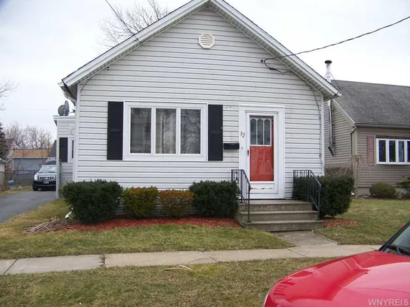 32 Park Ave, Tonawanda, NY 14150