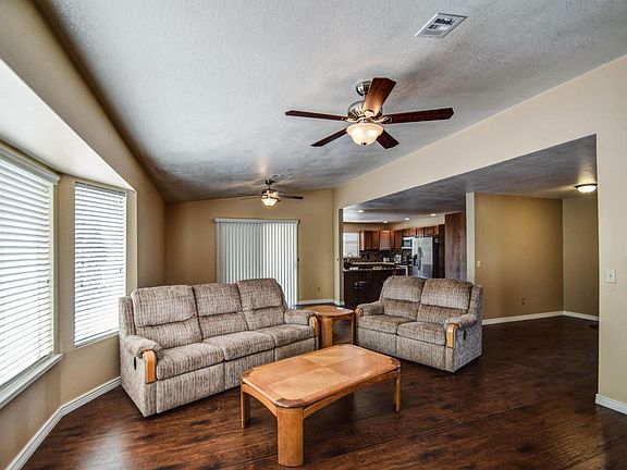 4th image of 1772 Leisure World