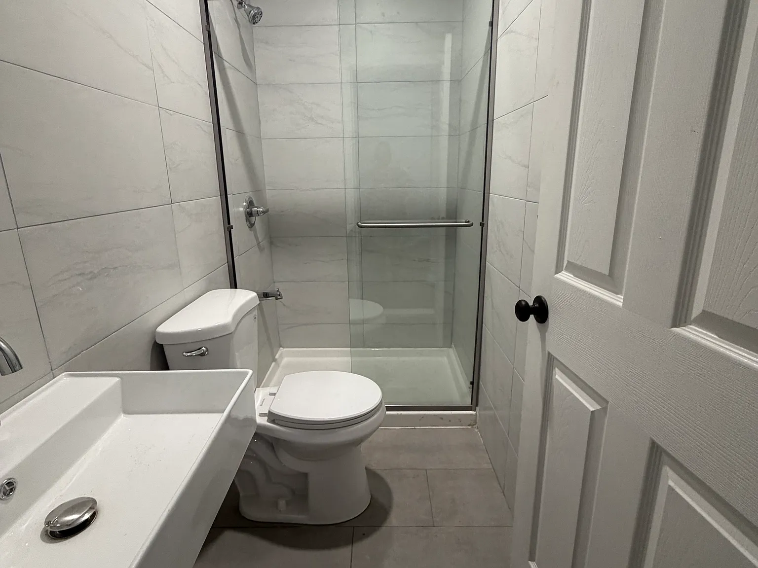 2 bed, $2,997 — Photo 3