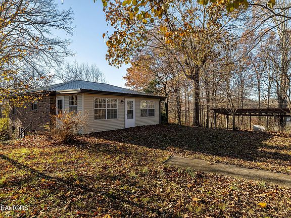 2nd image of 154 Alfred McCammon Rd