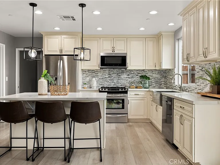 8213 Quartz Ave — Photo 8