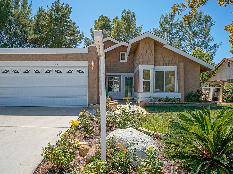 1st image of 23120 Magnolia Glen Dr