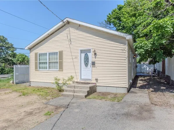 555 Dexter St, Providence, RI 02907