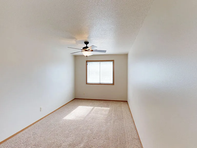 Prairie Winds Apartments — Photo 47