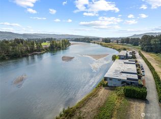 744 Marine View Dr #5, Longview, WA 98632