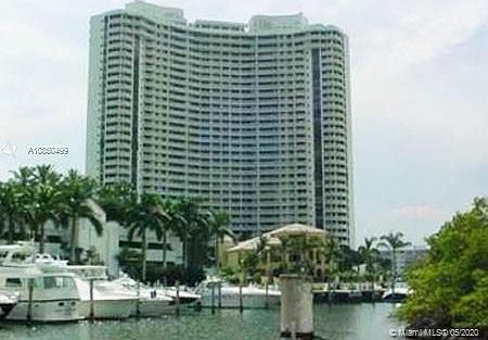 1st image of 1000 W Island Blvd APT 1011