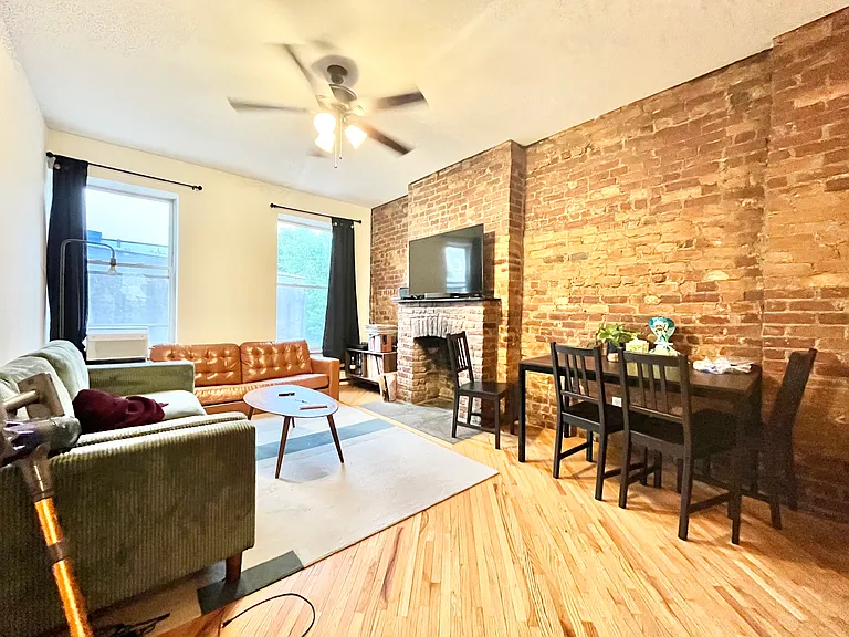 463 5th Ave #3 — Photo 3