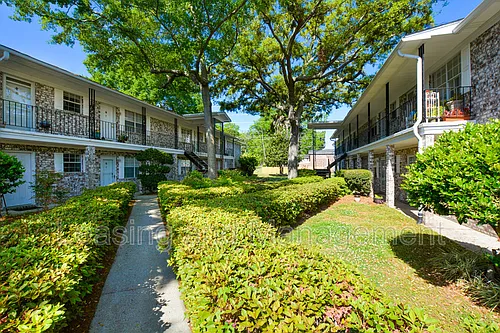 516 Arlington Dr #A4 Photo 1