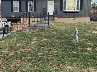 2517 Essex St, Saint Joseph, MO 64505