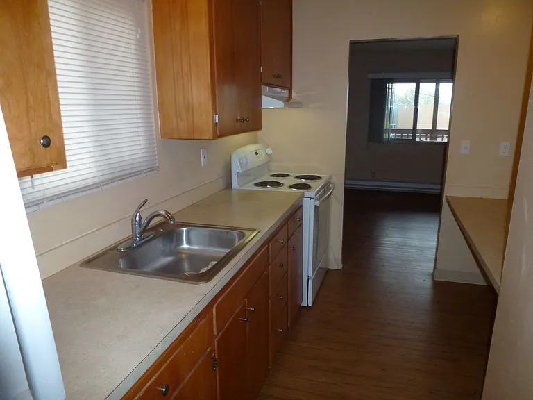 Edmonds 28 — Photo 22
