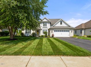 1492 Eastridge Dr, Waterville, OH 43566