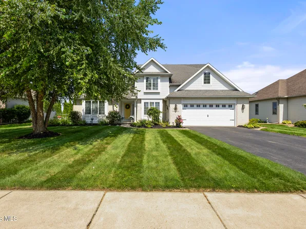 1492 Eastridge Dr, Waterville, OH 43566