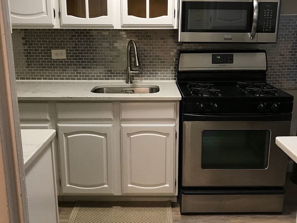 1st image of 21306 75th Ave APT 3K