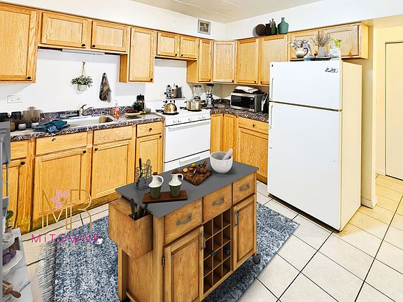 5th image of 6821 N Sheridan Rd #4R