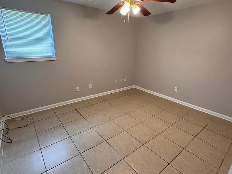 3221 Golden Dr #D — Photo 14