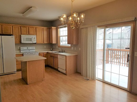 3rd image of 7755 Cottonwood Ln
