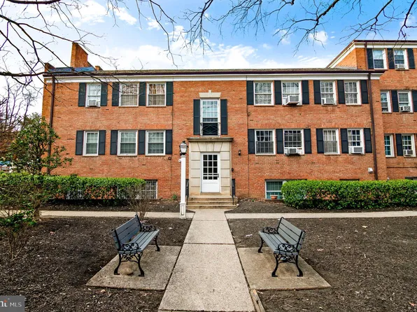 5107 10th St S APT 4, Arlington, VA 22204