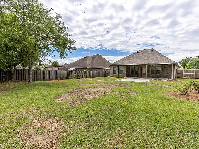 660 Turquoise Dr — Photo 16