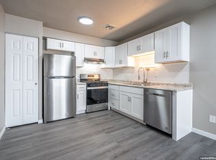 Apple Ridge Apartments, Milwaukee, WI 53225