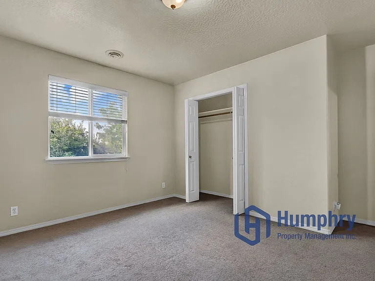3956 E Granger Dr — Photo 33
