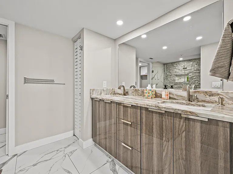 9650 S Ocean Dr #106 — Photo 27