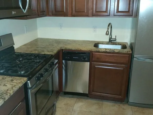 525 Fitzwater St Unit 1R, Philadelphia, PA 19147