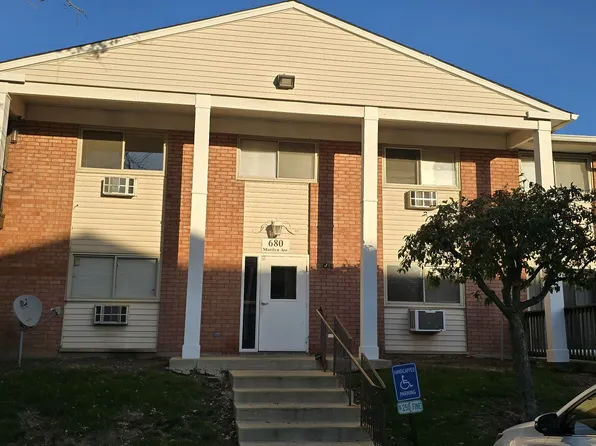 680 Marilyn Ave APT 104, Glendale Heights, IL 60139