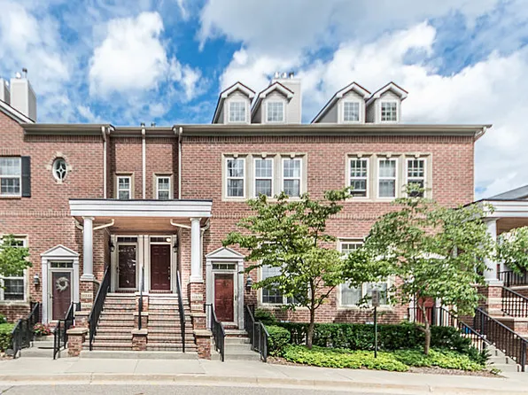 16836 Farmington Rd #52, Livonia, MI 48154