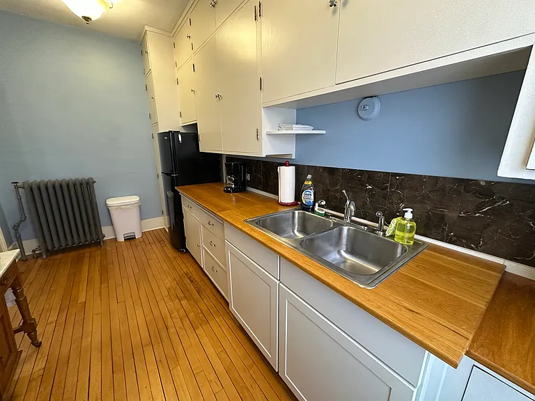 300 2nd Ave NW #4 — Photo 35