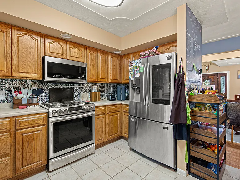3054 Bedillion Rd — Photo 15