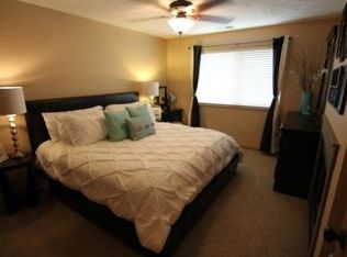 3035 S 179th Plz APT 266, Omaha, NE 68130