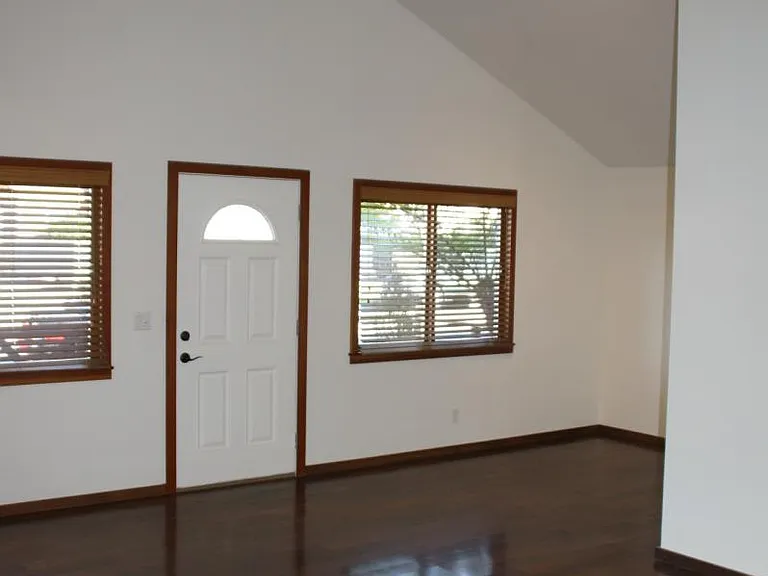 3947 Huron Ave #A — Photo 6