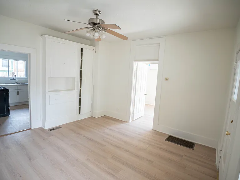 210 N Encinitas Ave #A — Photo 9