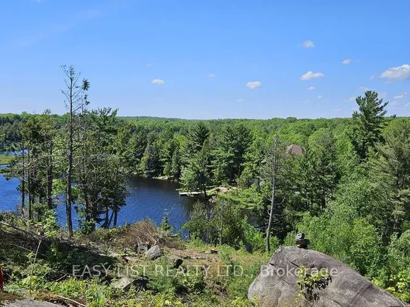 26 Fox Farm Rd, McKellar, ON P0G 1C0