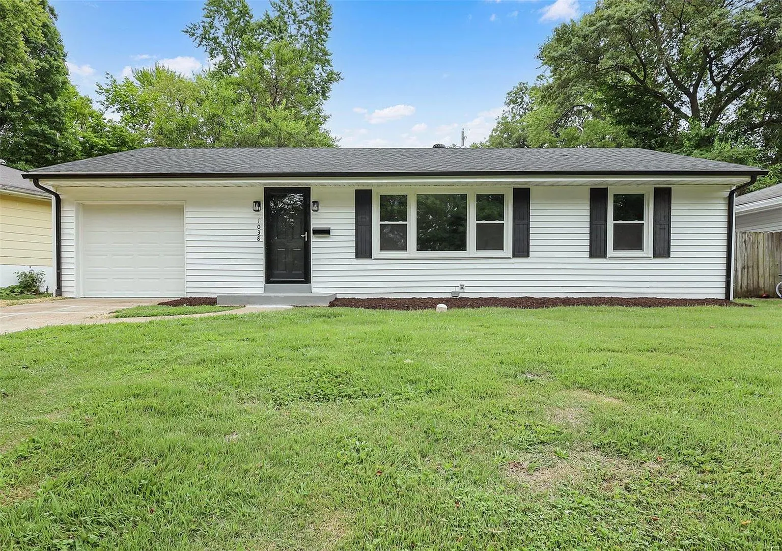 1038 Willmann Ct photo 1