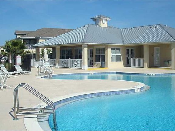 2nd image of 6410 Cypressdale Dr Unit 102