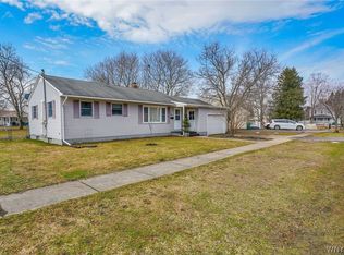 4 Glenwood Dr, Arcade, NY 14009