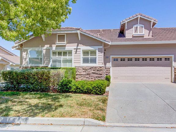 2nd image of 2079 Mataro Way