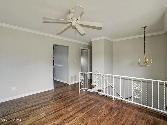 4th image of 9516 Shoshone Way