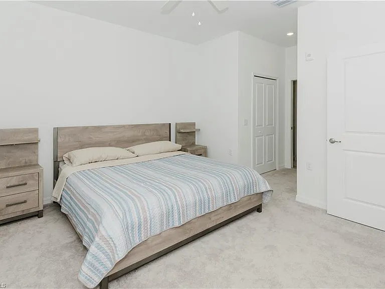 18461 Copperhead Ct N #431 — Photo 13