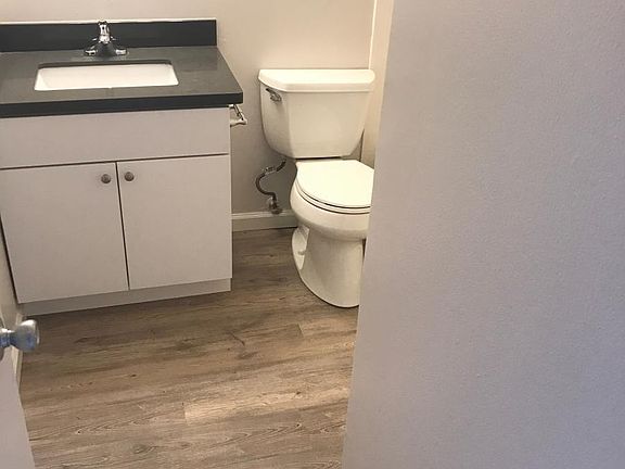 3rd image of 4040 Quigley St APT 10