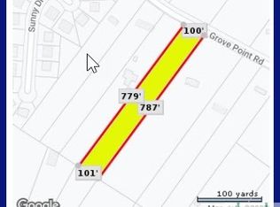 1527 Grove Point Rd, Savannah, GA 31419