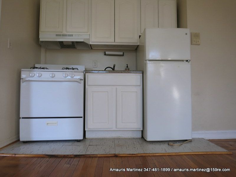 1st image of 31 Park Ter W APT F11